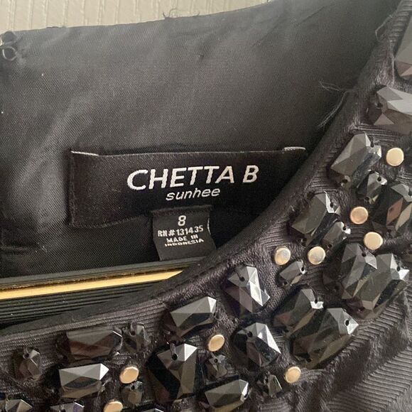 Chetta B Sheath Cocktail Dress, Size 8 Jeweled Neckline - Picture 2 of 5
